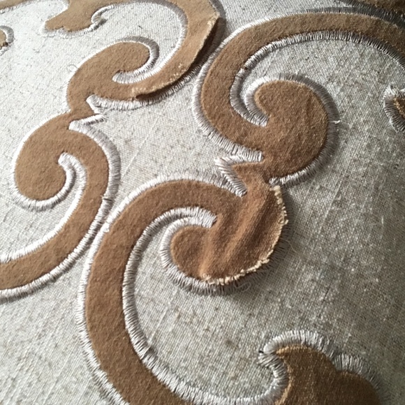 Rodeo Home Cream and mustard Accent Throw Pillow - Picture 4 of 6